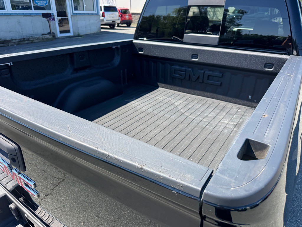 2018 GMC Sierra Image 18