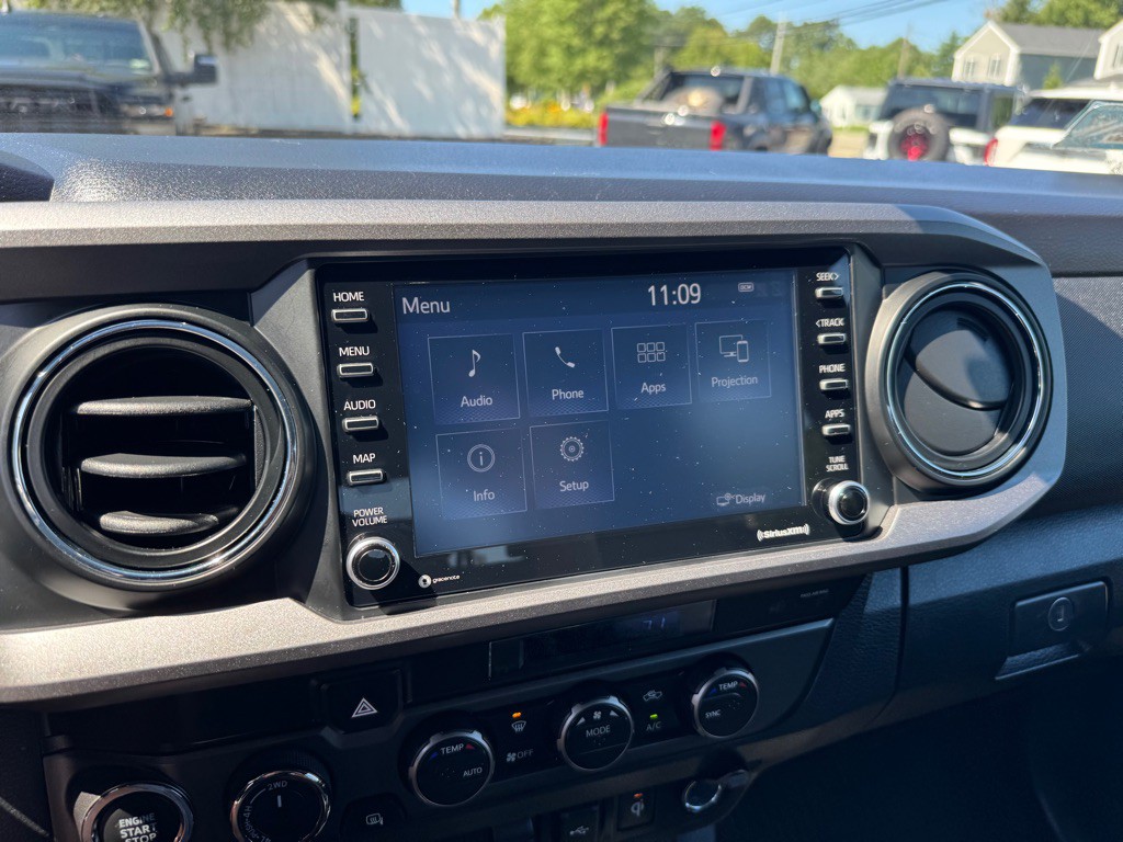 2023 Toyota Tacoma Image 23