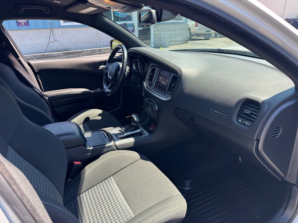 2020 Dodge Charger Image 8