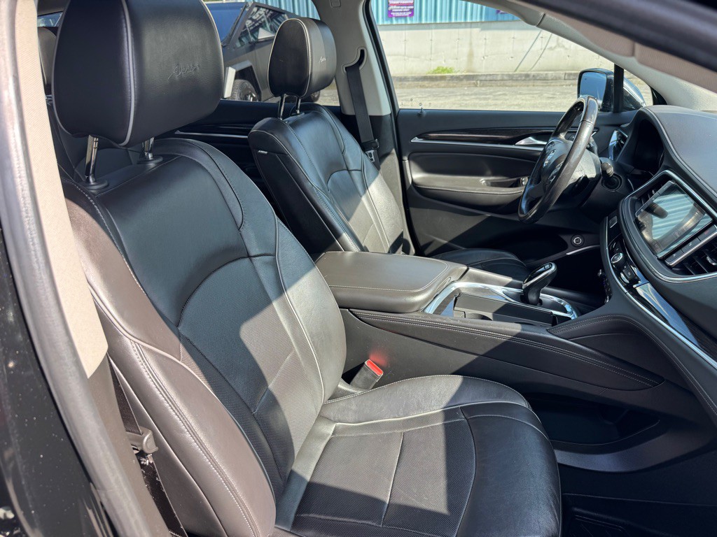2020 Buick Enclave Image 12