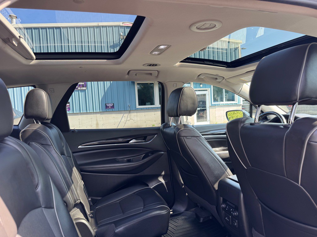 2020 Buick Enclave Image 14