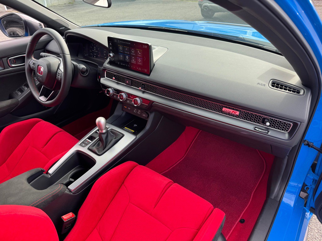 2025 Honda Civic Image 12