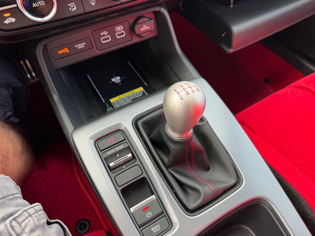 2025 Honda Civic Image 25