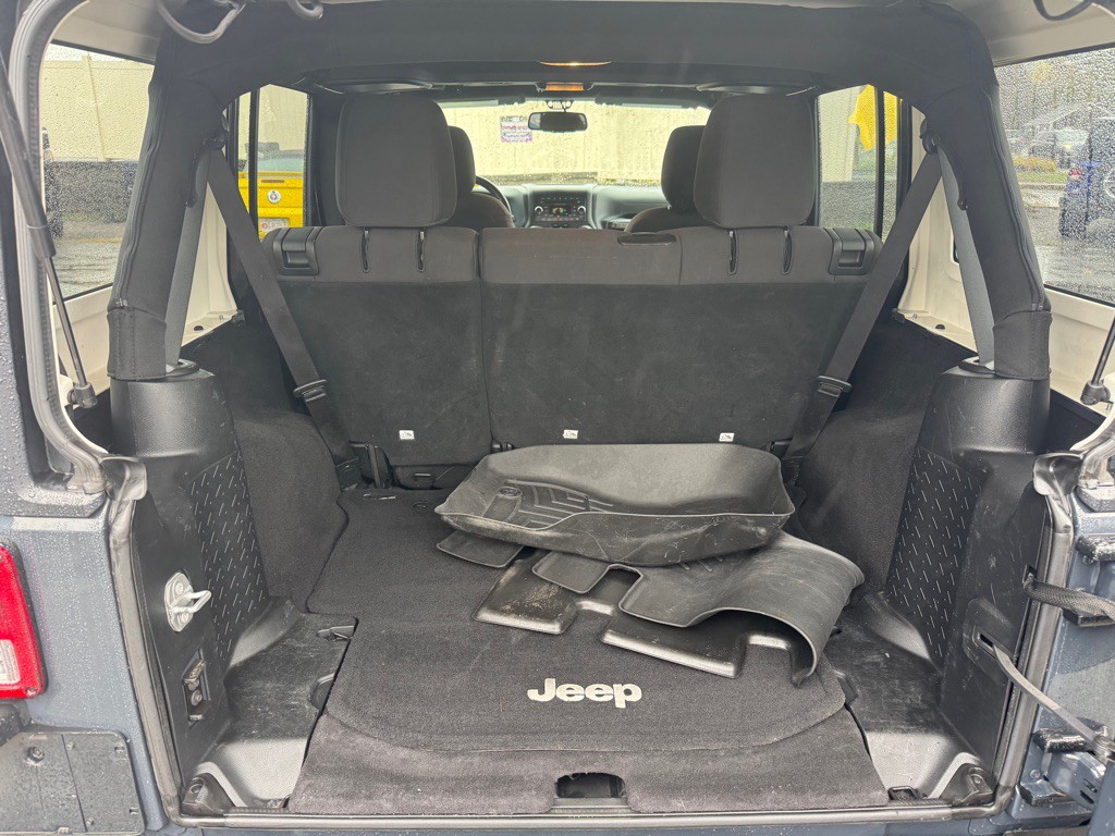 2017 Jeep Wrangler Unlimited Image 13