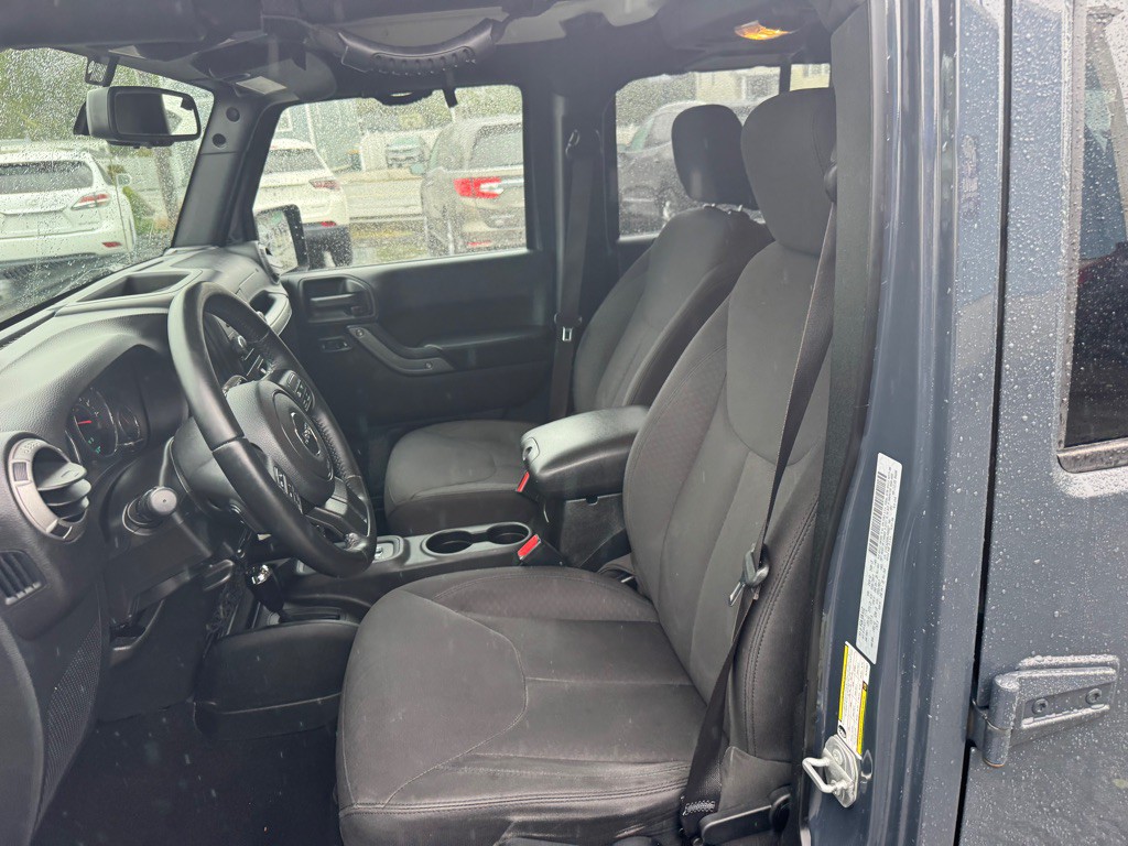2017 Jeep Wrangler Unlimited Image 16