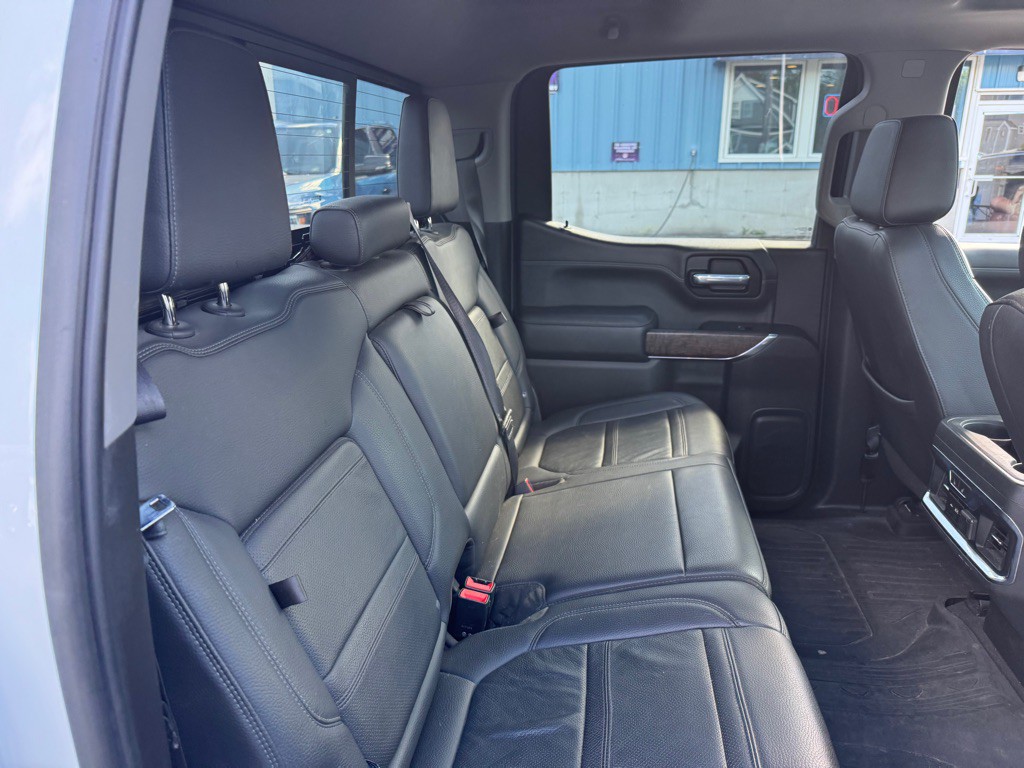 2021 GMC Sierra Image 18