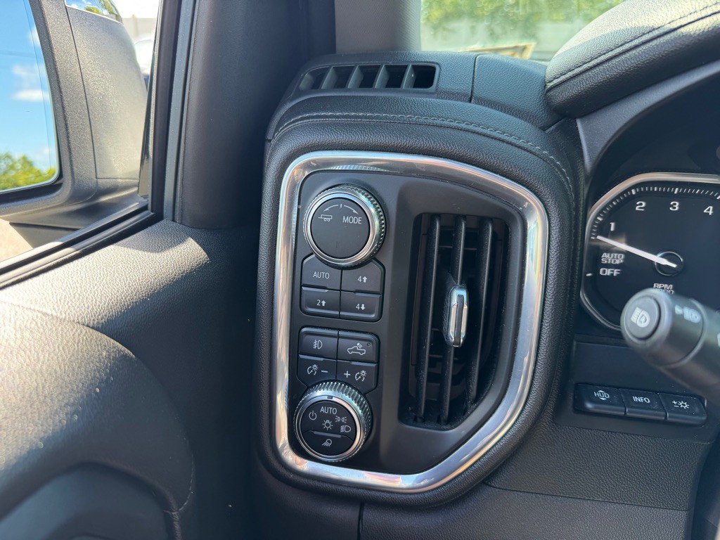 2021 GMC Sierra Image 32