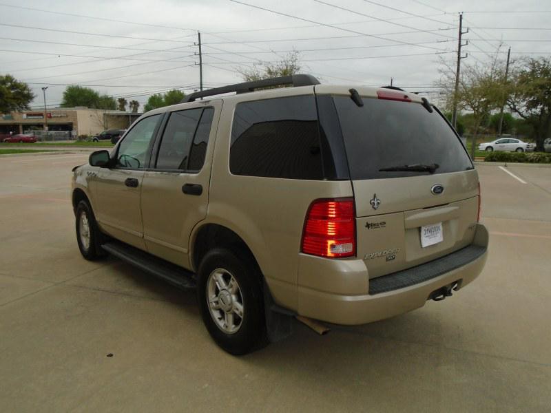 2005 Ford Explorer Image 7