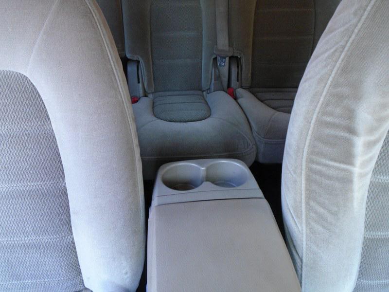 2005 Ford Explorer Image 16