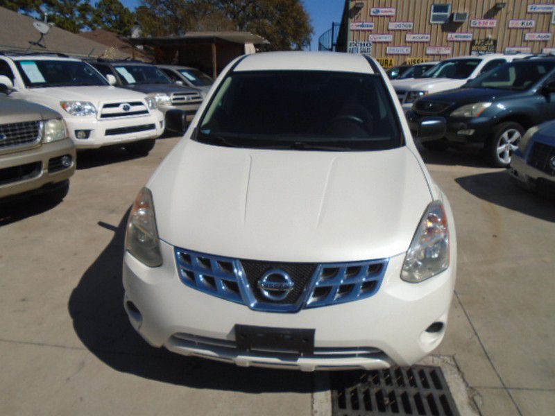 2013 Nissan Rogue Image 2