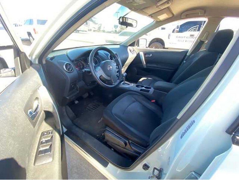2013 Nissan Rogue Image 11