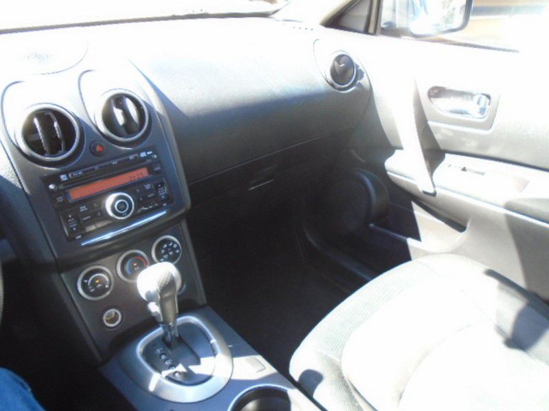 2013 Nissan Rogue Image 17
