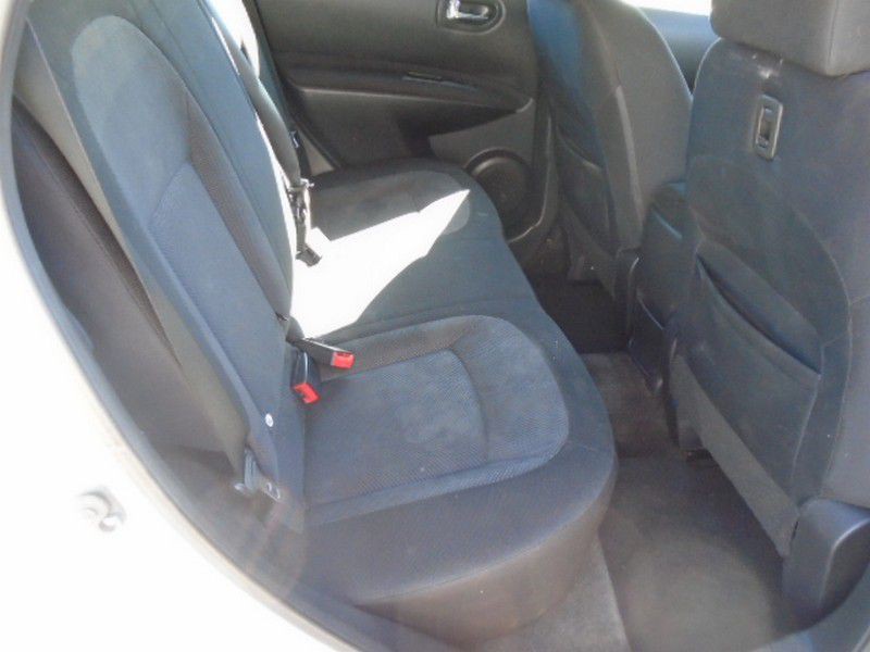 2013 Nissan Rogue Image 26