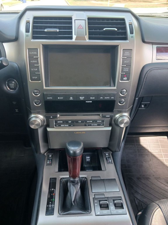 2012 Lexus GX 460 Image 11