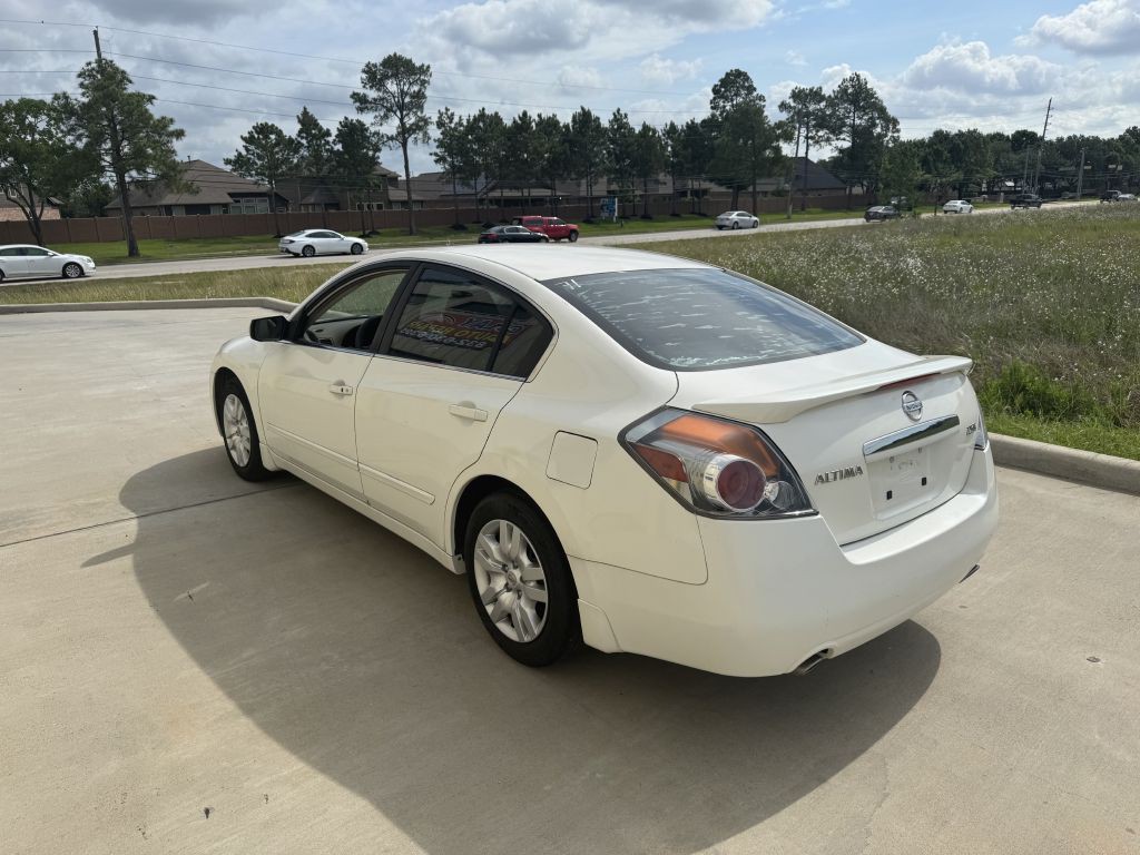 2009 Nissan Altima Image 4