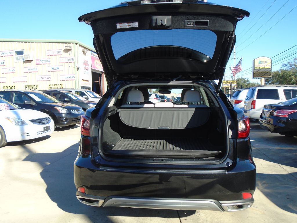 2022 Lexus RX 350 Image 2