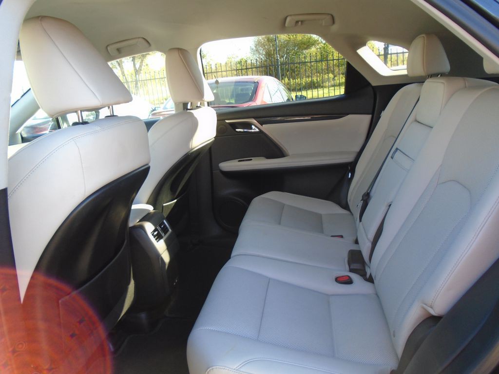 2022 Lexus RX 350 Image 18