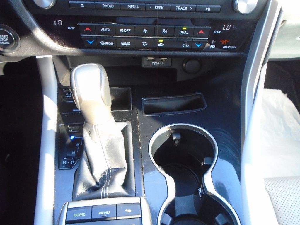 2022 Lexus RX 350 Image 35