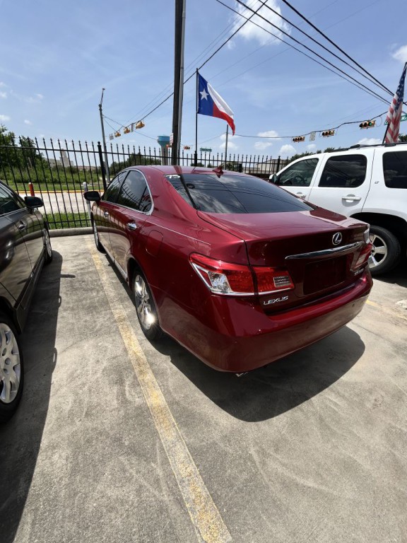 2010 Lexus ES 350 Image 9