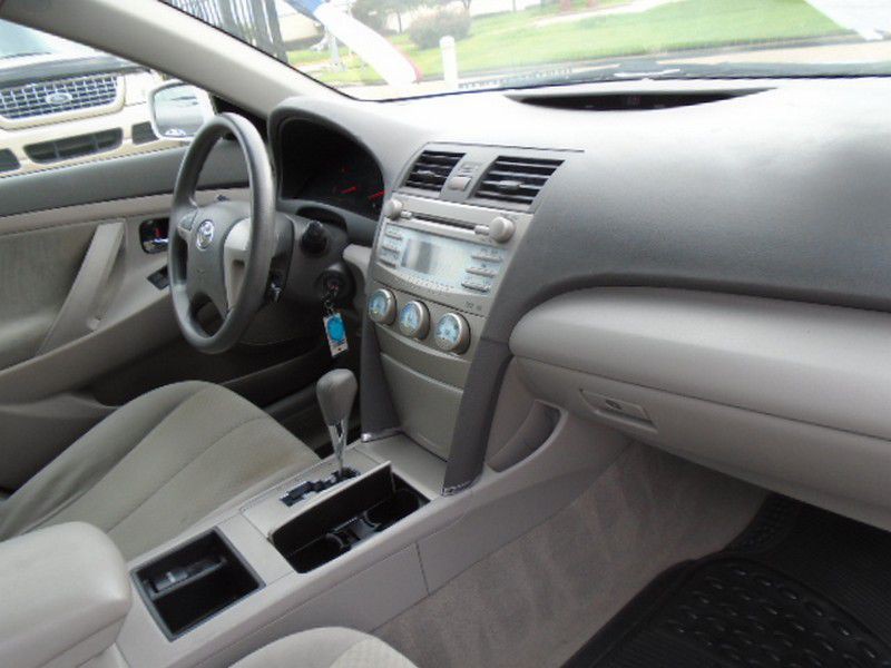 2009 Toyota Camry Image 14