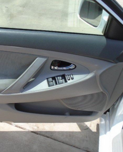 2009 Toyota Camry Image 26