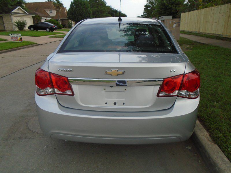 2013 Chevrolet Cruze Image 7