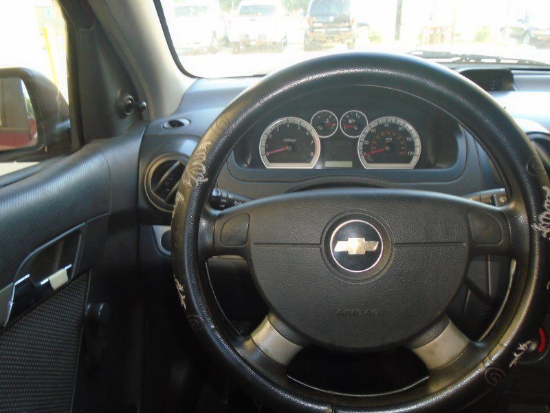 2008 Chevrolet Aveo Image 12