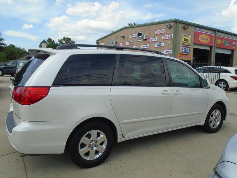 2006 Toyota Sienna Image 7