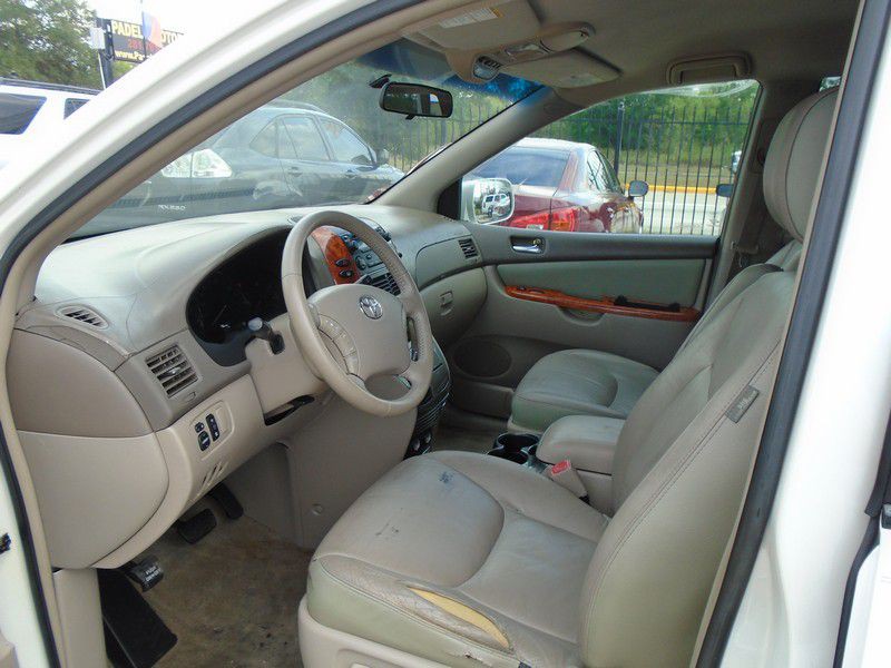 2006 Toyota Sienna Image 9