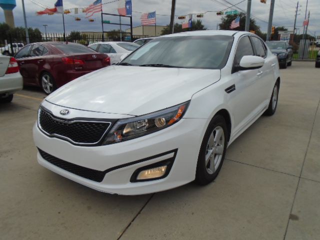 2015 Kia Optima Image 1