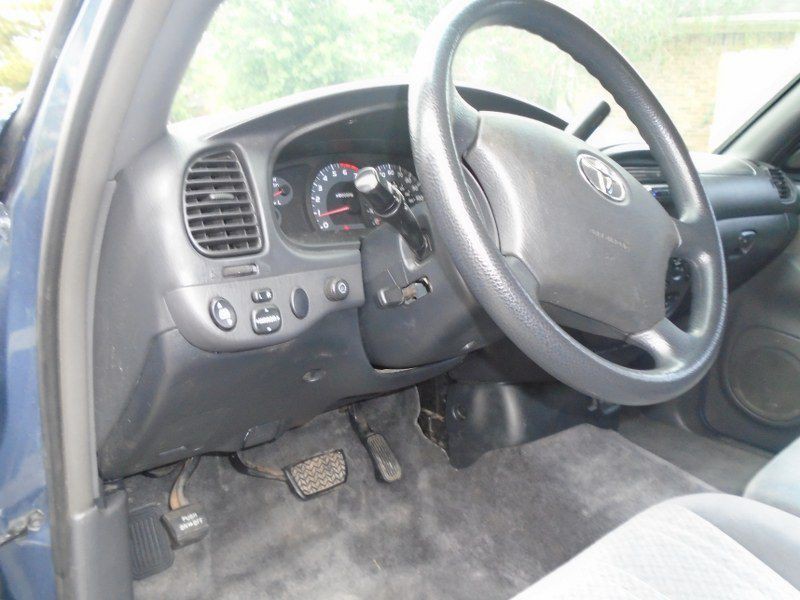 2005 Toyota Tundra Image 14