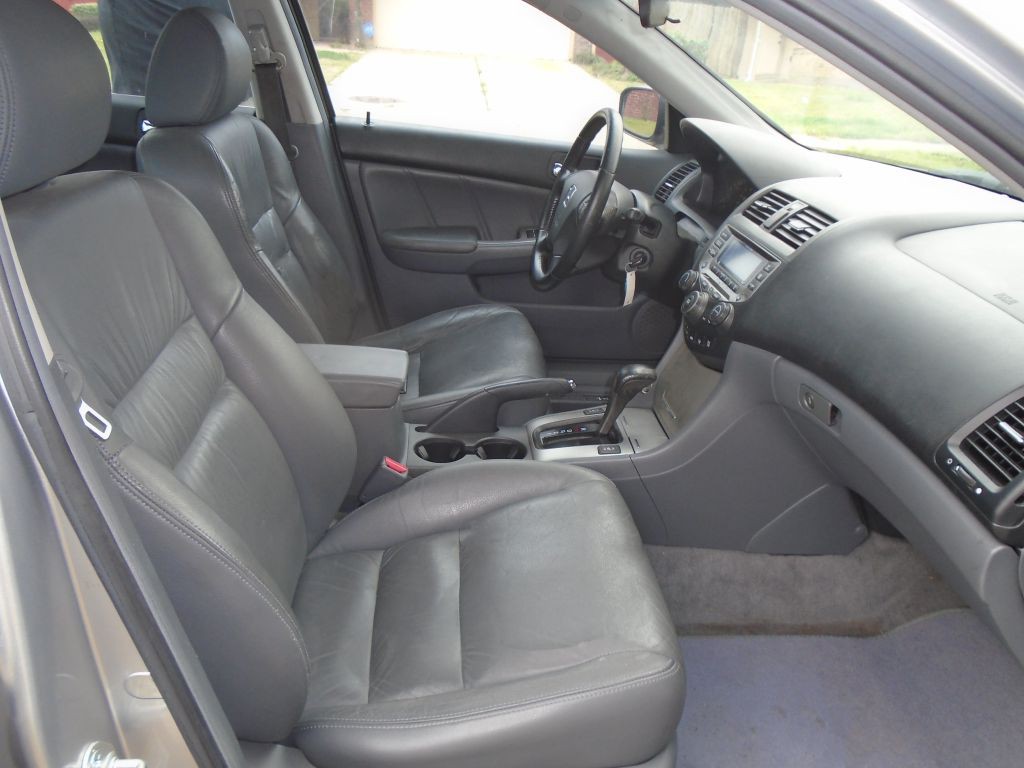 2006 Honda Accord Image 25