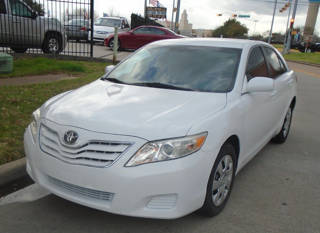 2011 Toyota Camry Image 9