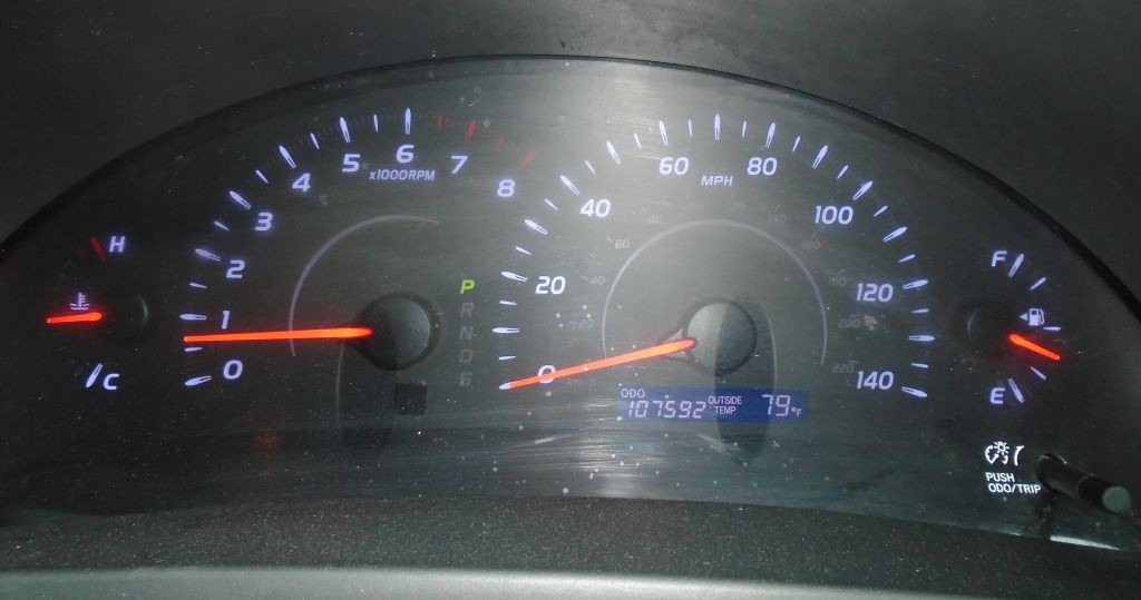 2011 Toyota Camry Image 10