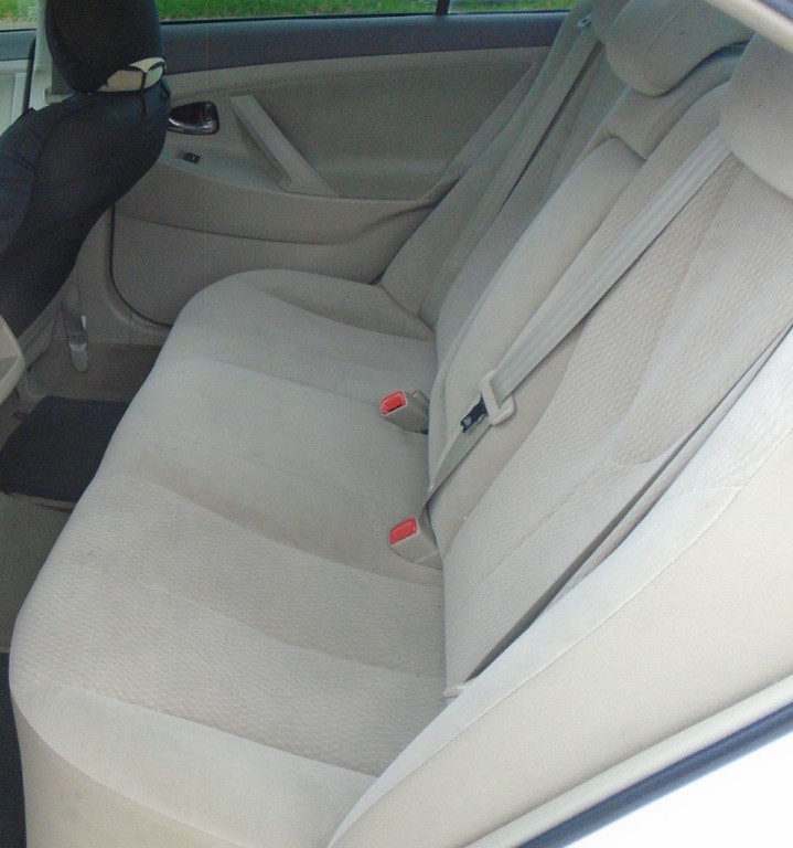 2011 Toyota Camry Image 15