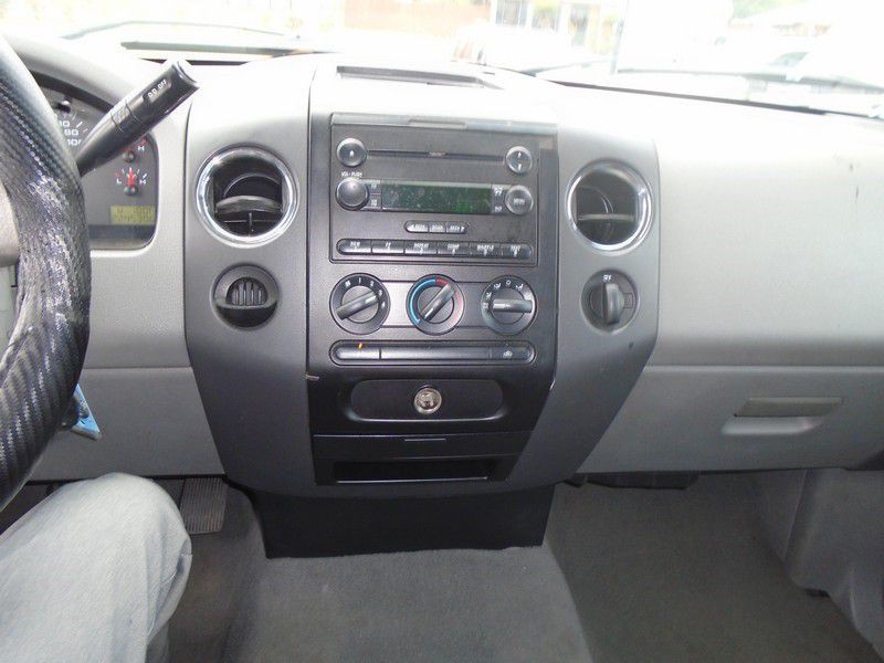 2005 Ford F-150 Image 20