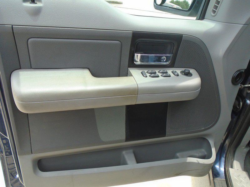 2005 Ford F-150 Image 22