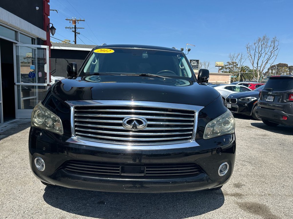 2012 INFINITI QX56 Image 2