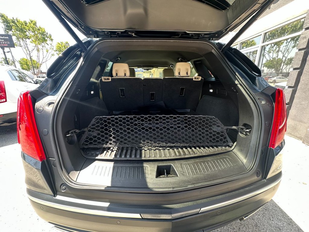 2019 Cadillac XT5 Image 9