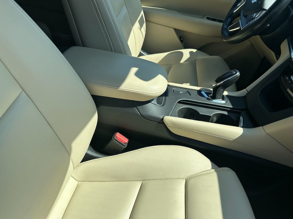 2019 Cadillac XT5 Image 10
