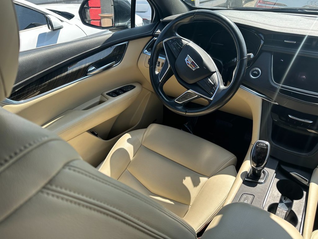 2019 Cadillac XT5 Image 11