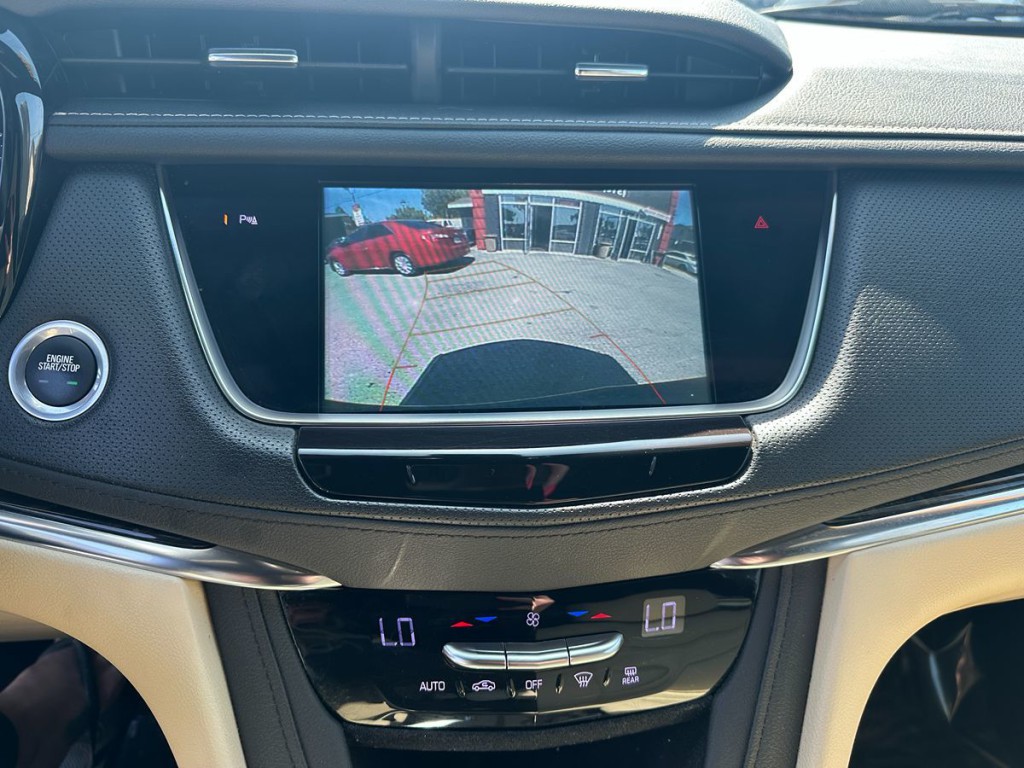 2019 Cadillac XT5 Image 13