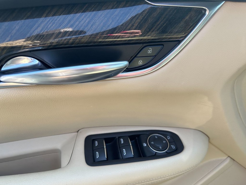2019 Cadillac XT5 Image 15