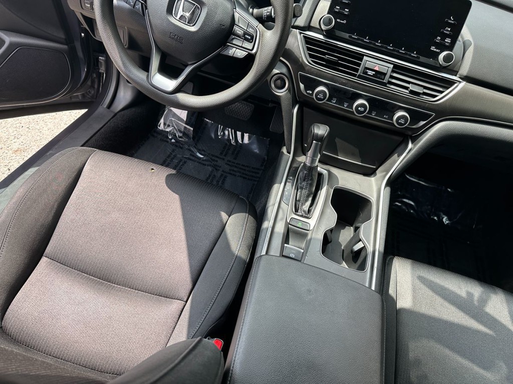 2020 Honda Accord Image 9