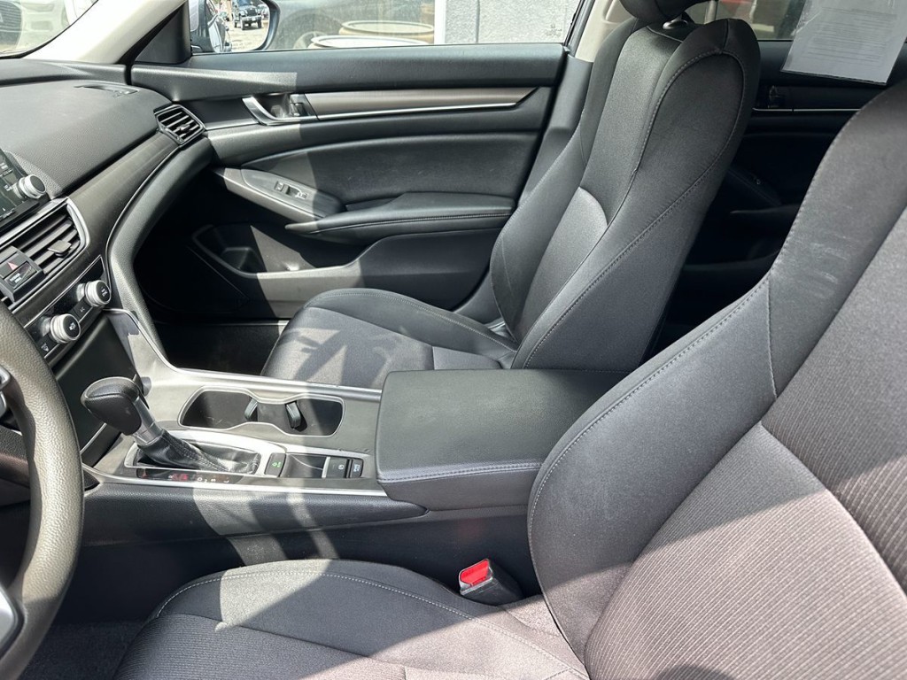 2020 Honda Accord Image 14