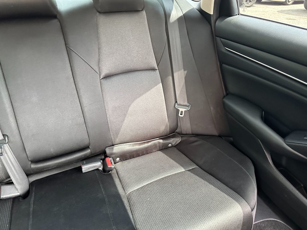 2020 Honda Accord Image 16