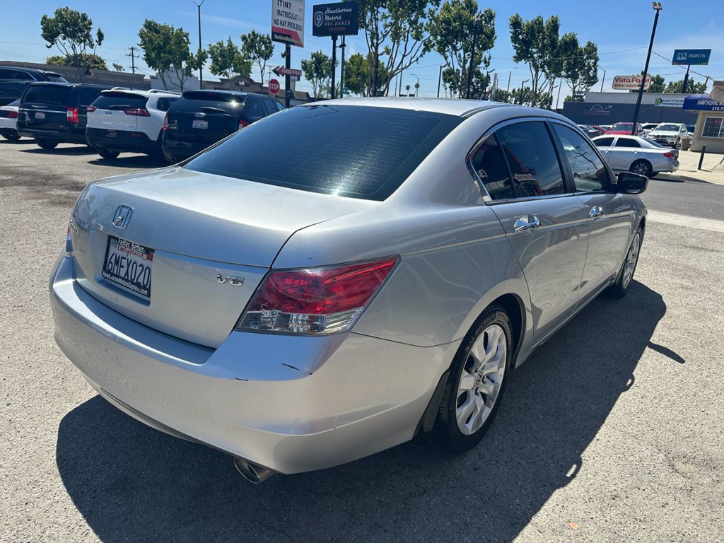2010 Honda Accord Image 7