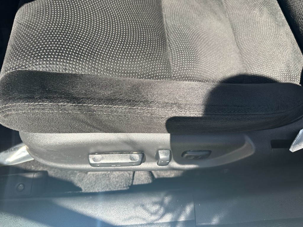 2010 Honda Accord Image 18