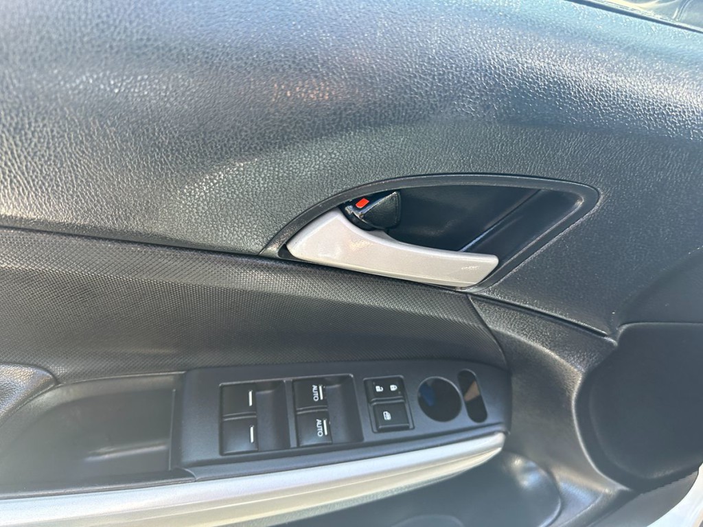 2010 Honda Accord Image 19