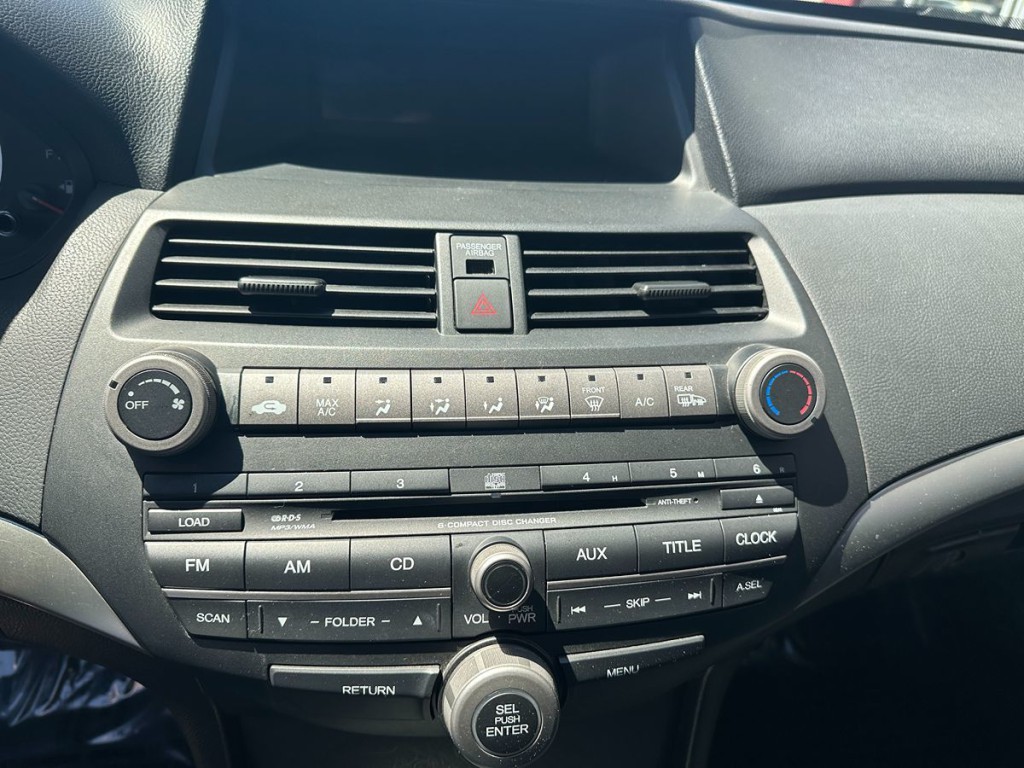 2010 Honda Accord Image 22